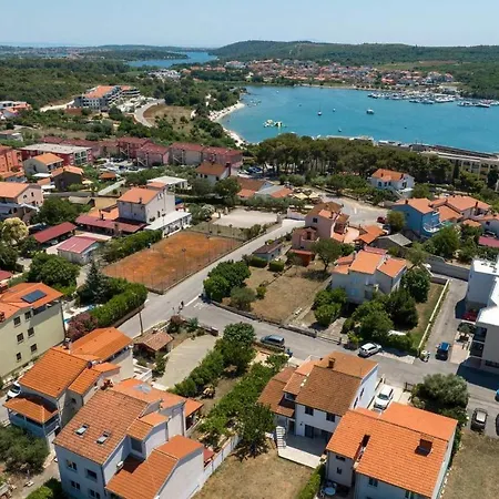 San Avia I Appartement *